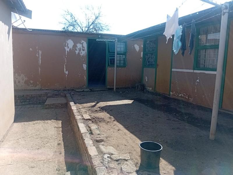 7 Bedroom Property for Sale in Villa Liza Gauteng