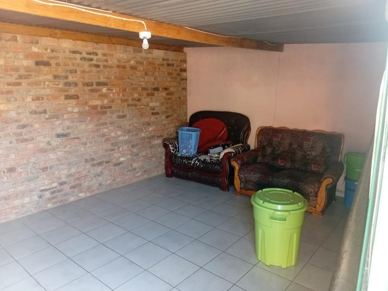 7 Bedroom Property for Sale in Villa Liza Gauteng