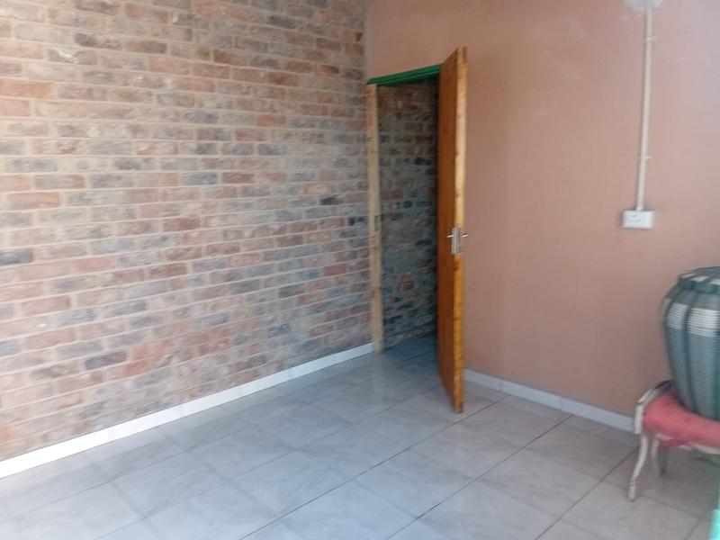 7 Bedroom Property for Sale in Villa Liza Gauteng