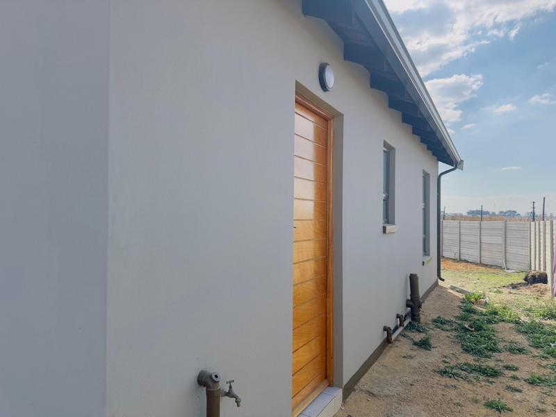 2 Bedroom Property for Sale in Windmill Park Gauteng