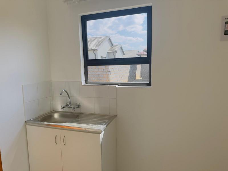 3 Bedroom Property for Sale in Windmill Park Gauteng