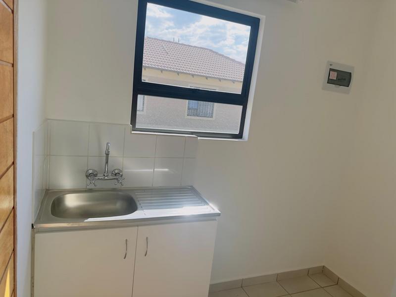 3 Bedroom Property for Sale in Windmill Park Gauteng