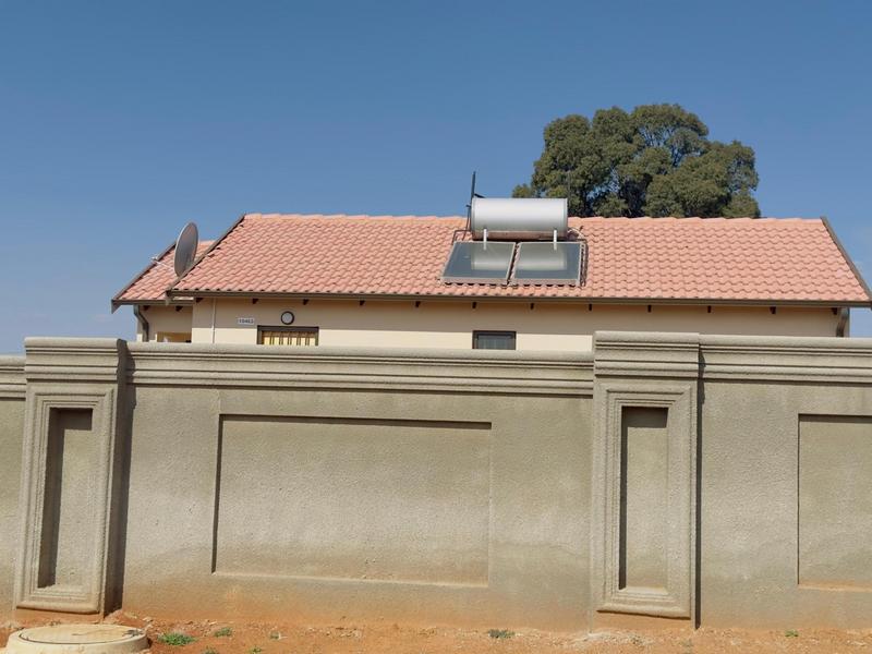 2 Bedroom Property for Sale in Windmill Park Gauteng