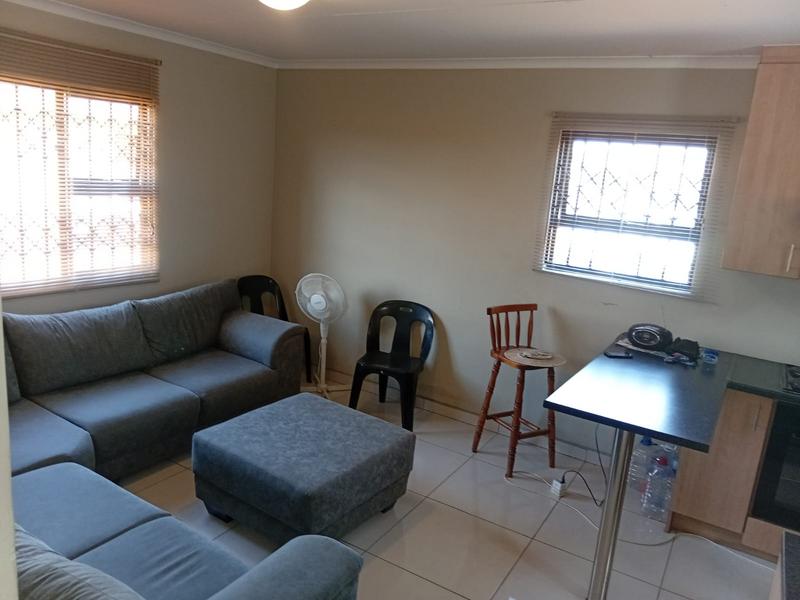 2 Bedroom Property for Sale in Windmill Park Gauteng