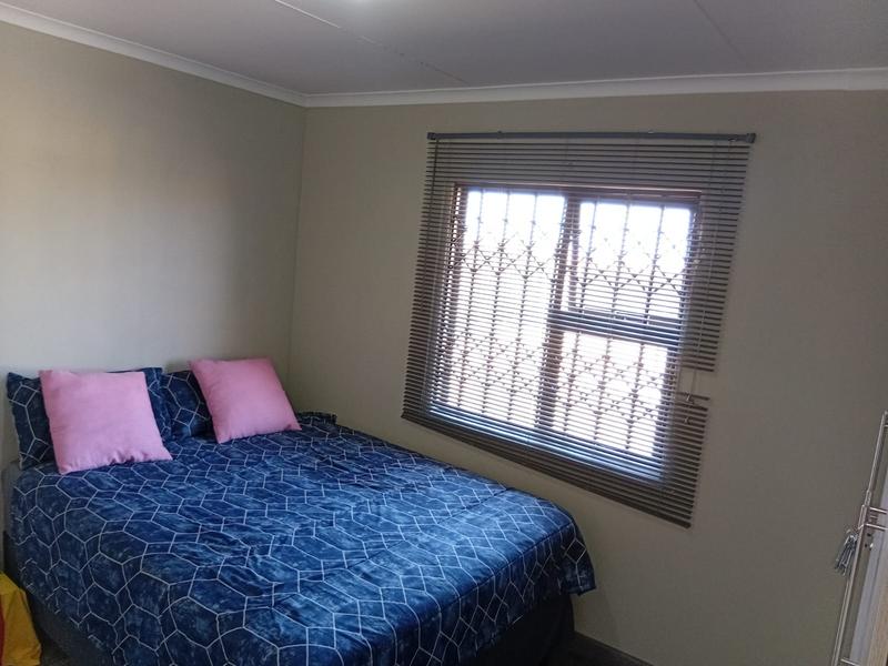 2 Bedroom Property for Sale in Windmill Park Gauteng