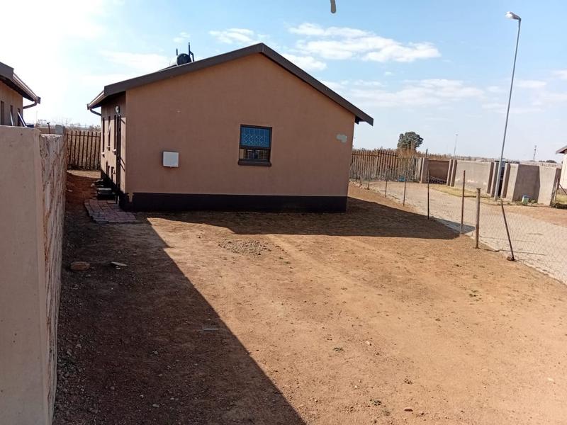 2 Bedroom Property for Sale in Windmill Park Gauteng