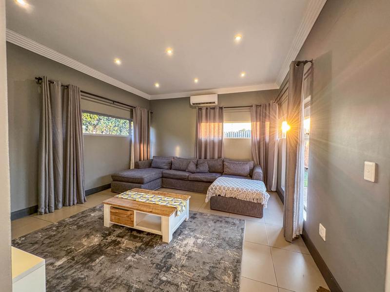 4 Bedroom Property for Sale in Midstream Ridge Gauteng