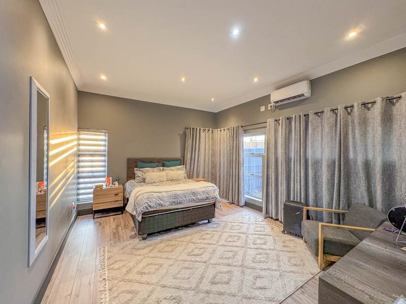 4 Bedroom Property for Sale in Midstream Ridge Gauteng