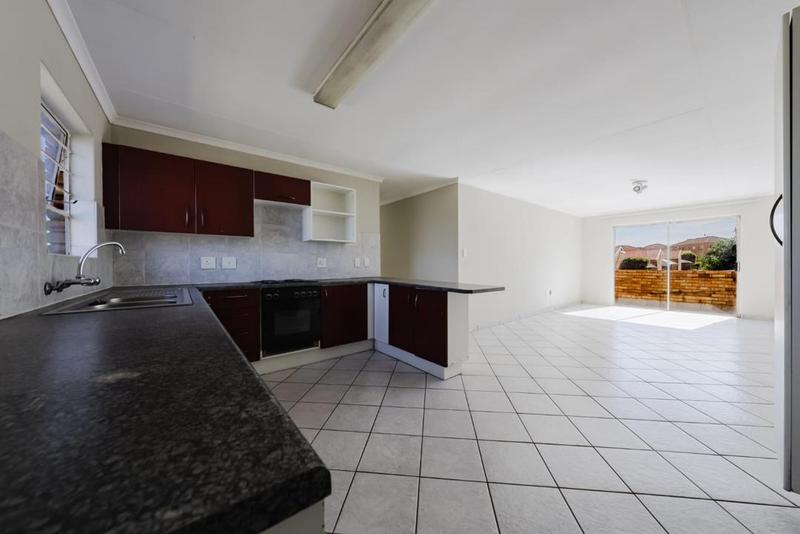 2 Bedroom Property for Sale in Liefde en Vrede Gauteng