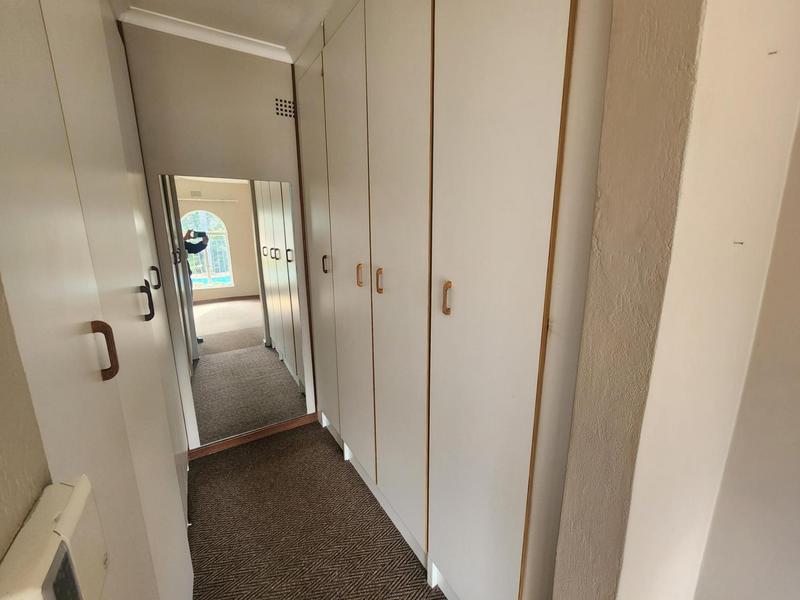 To Let 8 Bedroom Property for Rent in The Reeds Gauteng