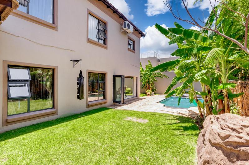 5 Bedroom Property for Sale in Kyalami Gauteng
