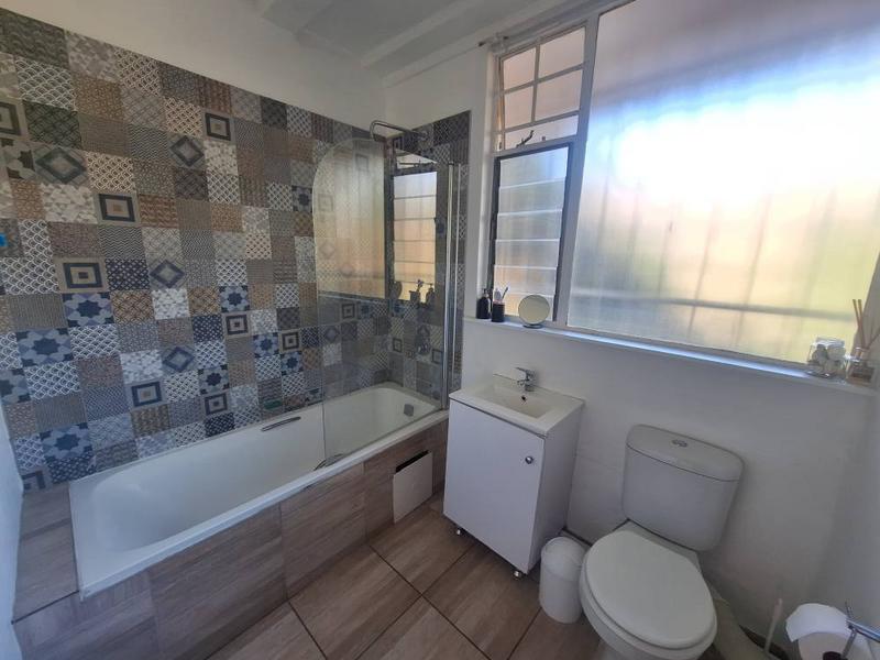 2 Bedroom Property for Sale in Lynnwood Glen Gauteng