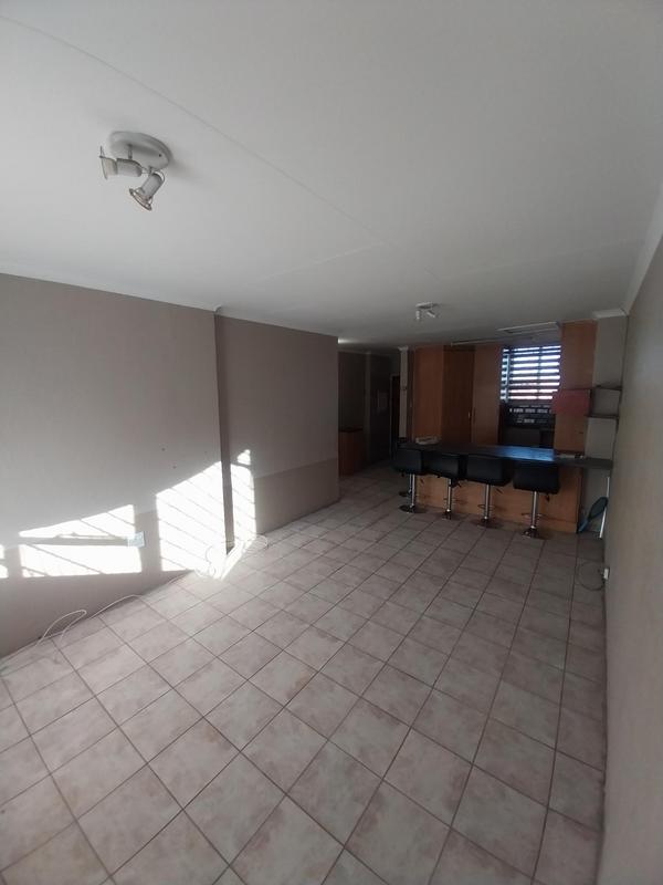 To Let 2 Bedroom Property for Rent in Laudium Gauteng