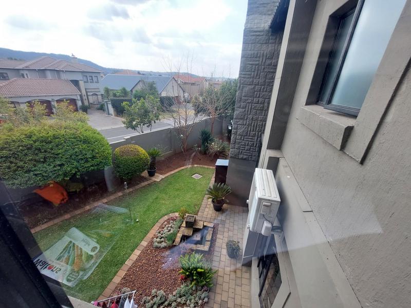 To Let 4 Bedroom Property for Rent in Eldo Meadows Gauteng