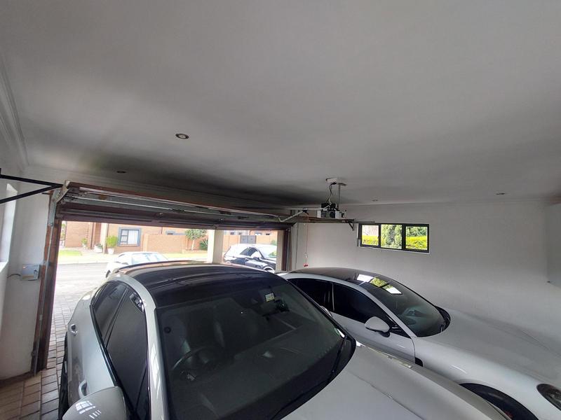 To Let 4 Bedroom Property for Rent in Eldo Meadows Gauteng