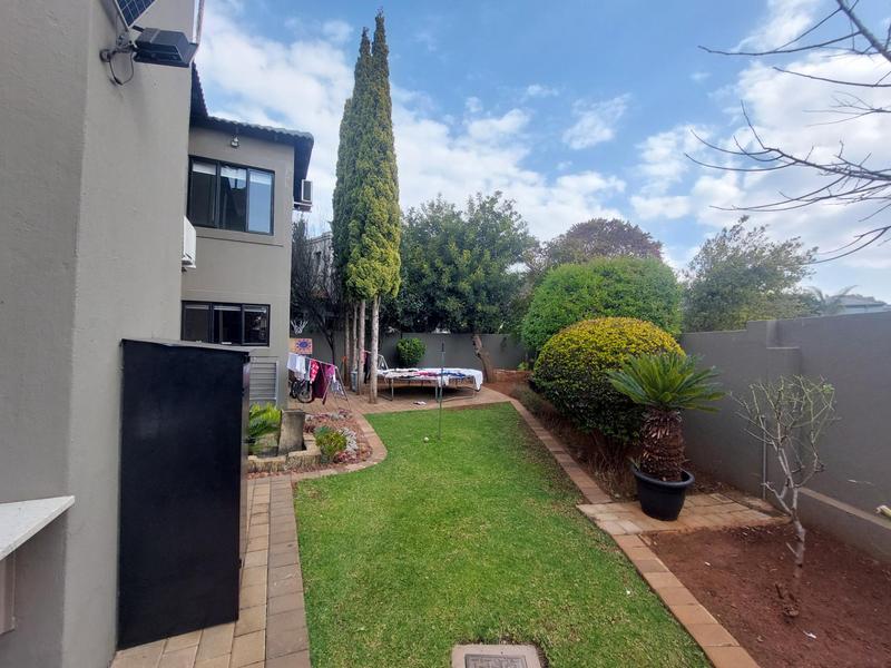 To Let 4 Bedroom Property for Rent in Eldo Meadows Gauteng