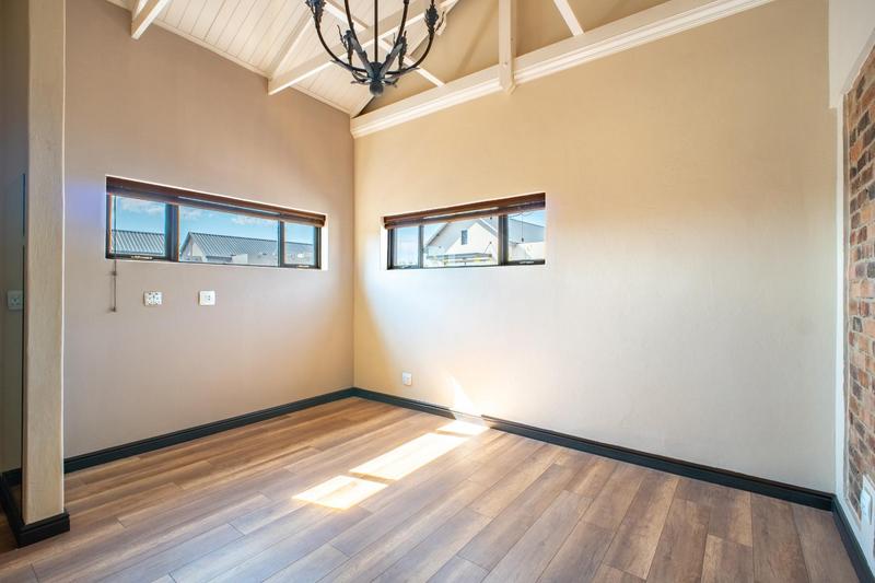 4 Bedroom Property for Sale in Copperleaf Estate Gauteng