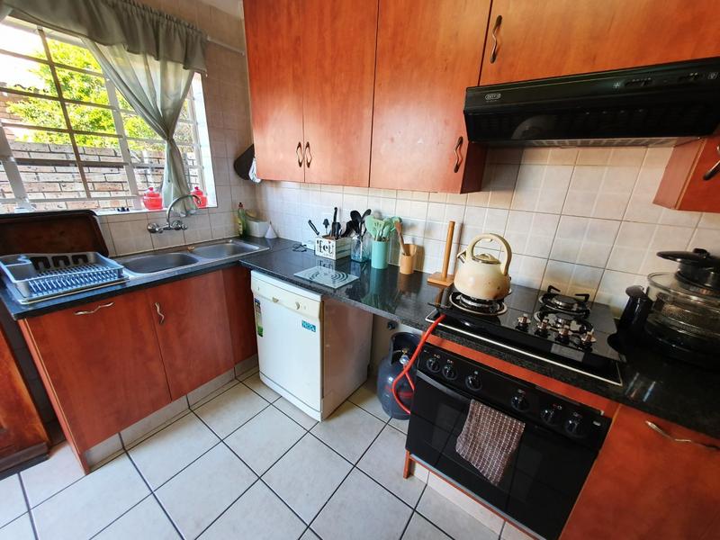 3 Bedroom Property for Sale in Annlin Gauteng