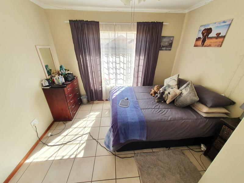 3 Bedroom Property for Sale in Annlin Gauteng