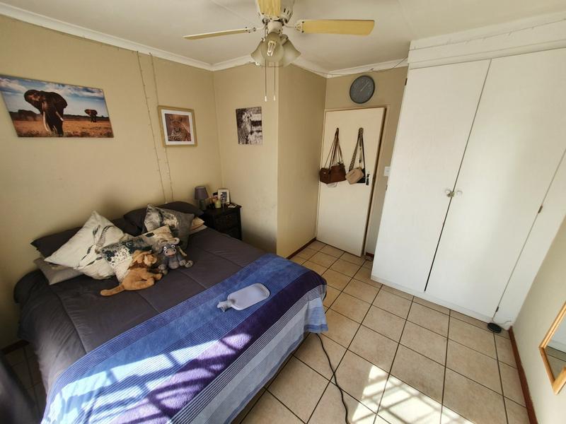 3 Bedroom Property for Sale in Annlin Gauteng