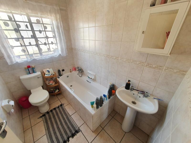 3 Bedroom Property for Sale in Annlin Gauteng