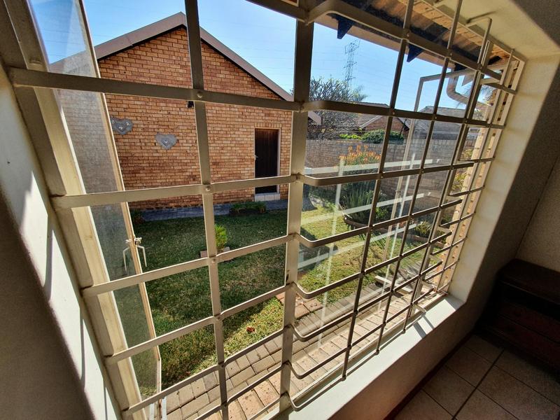 3 Bedroom Property for Sale in Annlin Gauteng