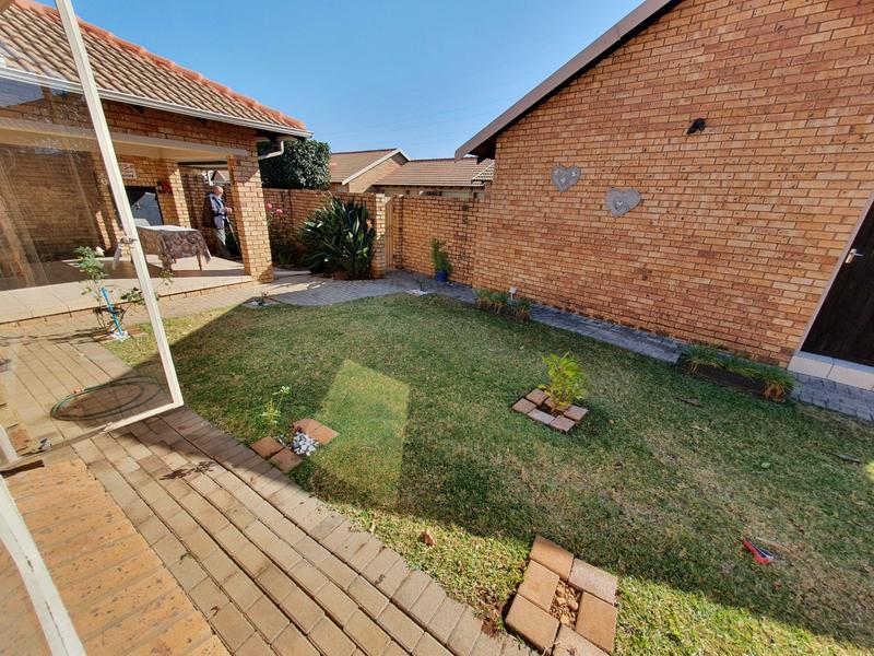 3 Bedroom Property for Sale in Annlin Gauteng