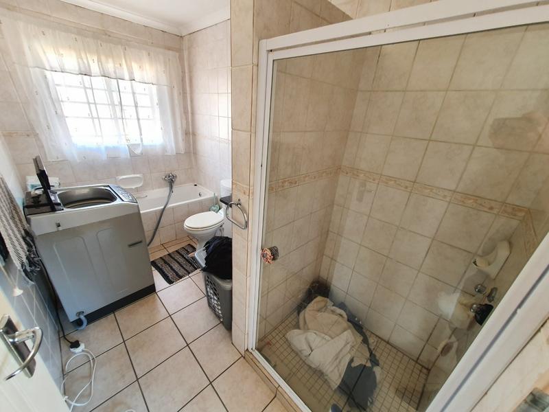 3 Bedroom Property for Sale in Annlin Gauteng