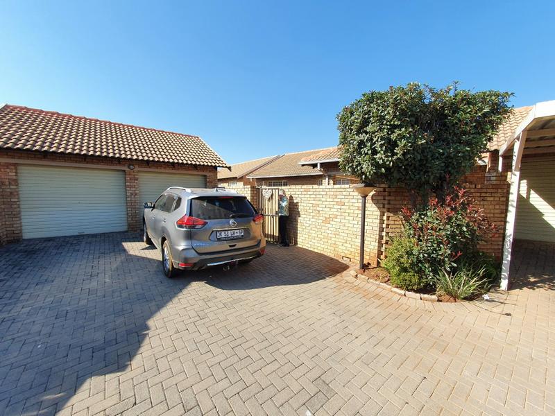 3 Bedroom Property for Sale in Annlin Gauteng