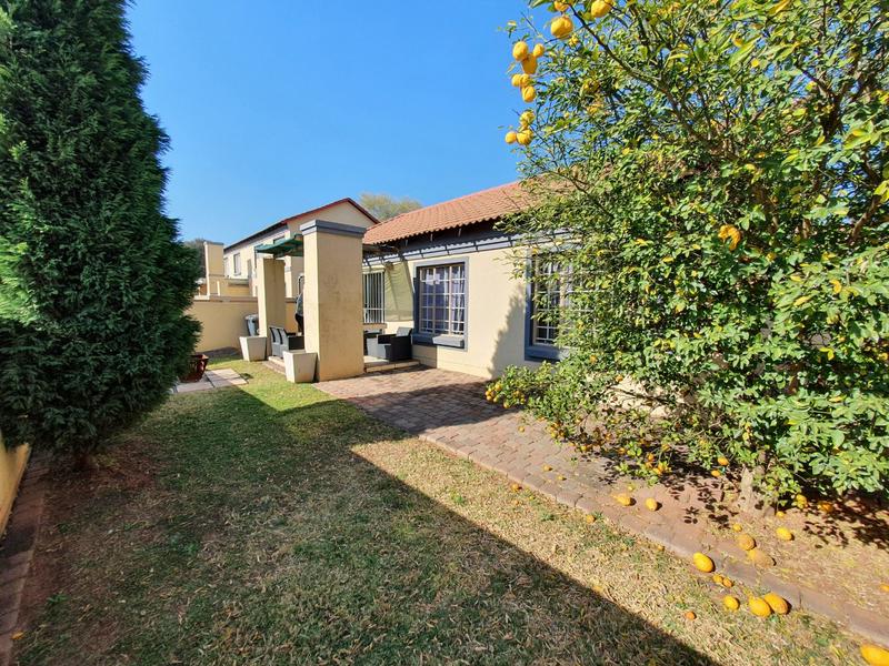 2 Bedroom Property for Sale in Annlin Gauteng