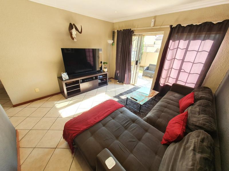 2 Bedroom Property for Sale in Annlin Gauteng