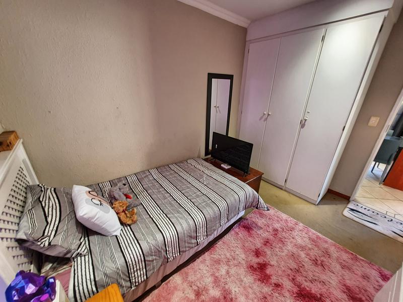 2 Bedroom Property for Sale in Annlin Gauteng