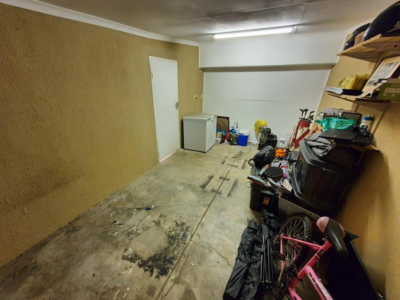 2 Bedroom Property for Sale in Annlin Gauteng