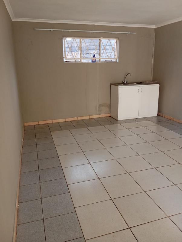 To Let 1 Bedroom Property for Rent in Primrose Gauteng