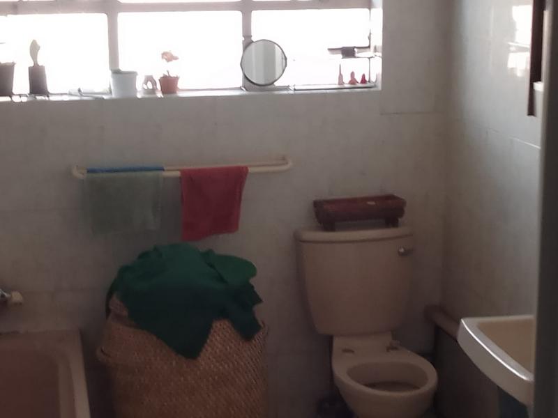 To Let 3 Bedroom Property for Rent in Bramley Gauteng