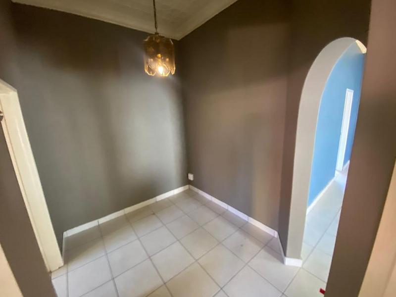 To Let 2 Bedroom Property for Rent in Kensington Gauteng