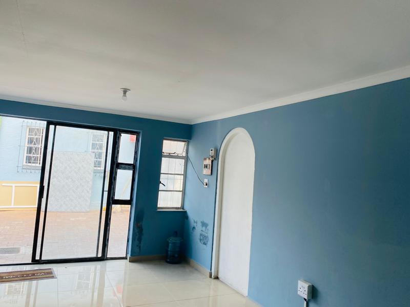 To Let 1 Bedroom Property for Rent in Kensington Gauteng