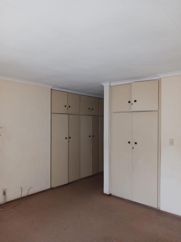 To Let 4 Bedroom Property for Rent in Kensington Gauteng