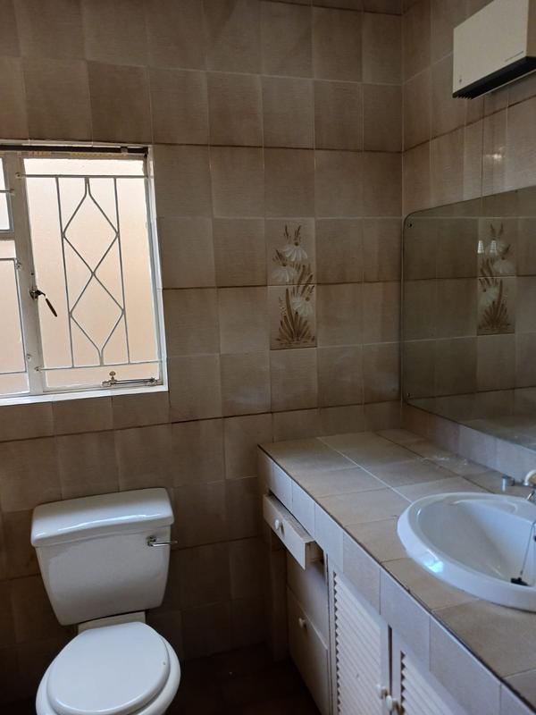 To Let 4 Bedroom Property for Rent in Kensington Gauteng