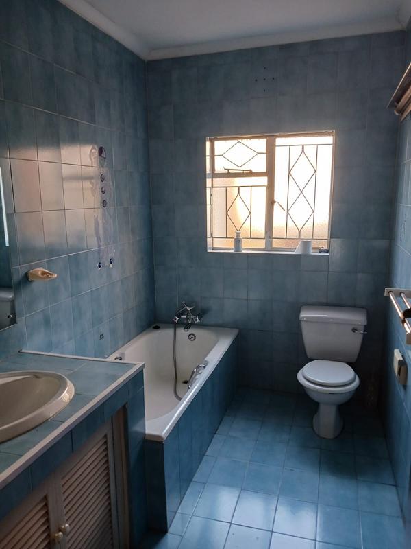 To Let 4 Bedroom Property for Rent in Kensington Gauteng