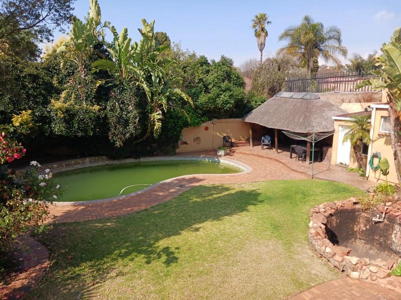 To Let 4 Bedroom Property for Rent in Kensington Gauteng