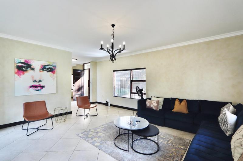 To Let 5 Bedroom Property for Rent in Fourways Gauteng