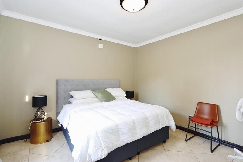 To Let 5 Bedroom Property for Rent in Fourways Gauteng
