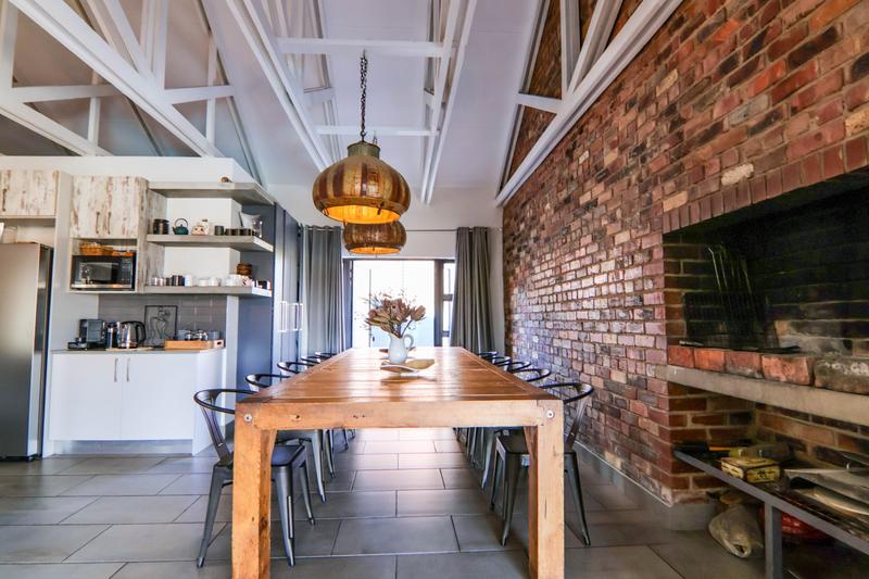 5 Bedroom Property for Sale in Copperleaf Estate Gauteng