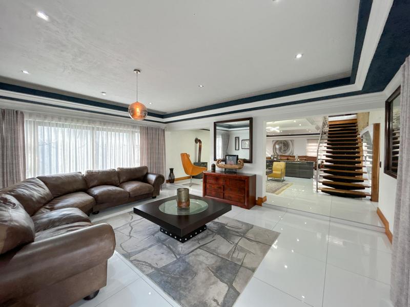4 Bedroom Property for Sale in Northcliff Gauteng