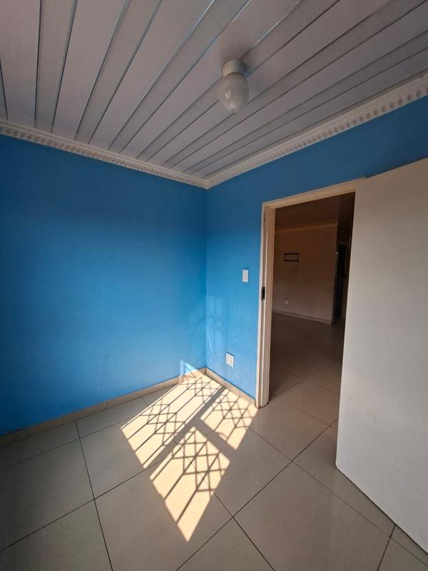 To Let 3 Bedroom Property for Rent in Protea Glen Gauteng