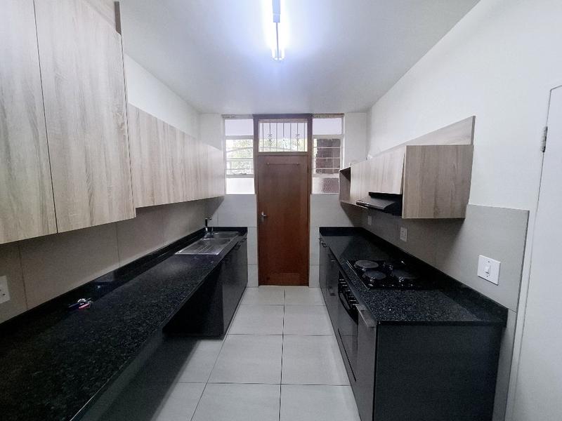 To Let 3 Bedroom Property for Rent in Sandown Gauteng