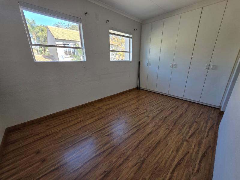 2 Bedroom Property for Sale in Sunninghill Gauteng