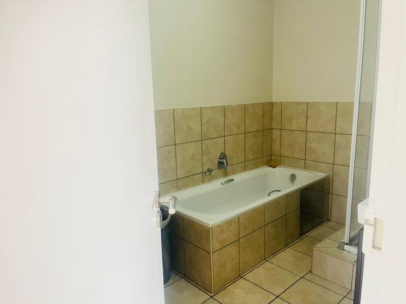 To Let 1 Bedroom Property for Rent in Blackheath Gauteng