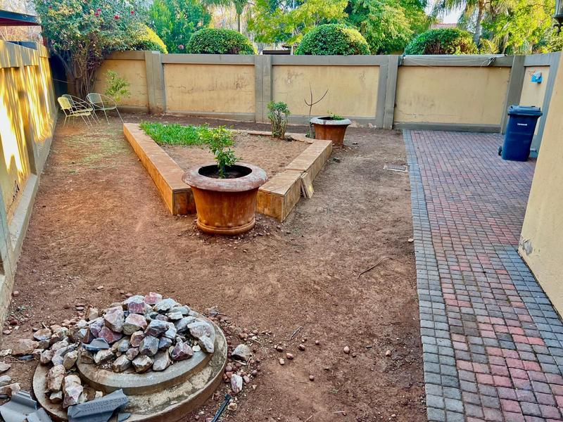 3 Bedroom Property for Sale in Zambezi Country Estate Gauteng